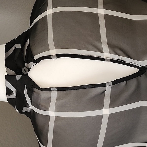 Prologue Sheer Blouse - Size XXL - Picture 4 of 7
